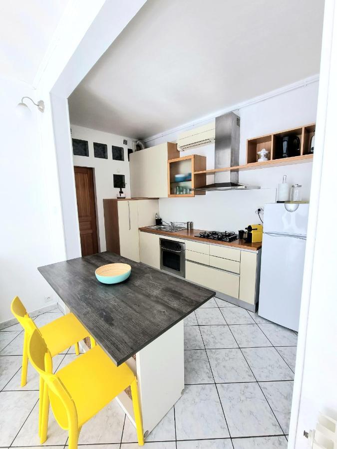 Appartement La Caisserie Vieux-port / une chambre et balcon à Marseille Extérieur photo